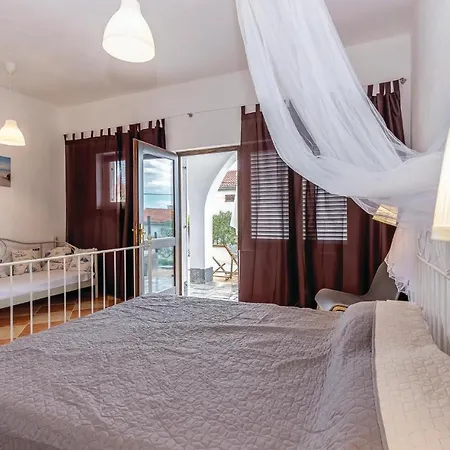 3 Bedroom Beautiful In *