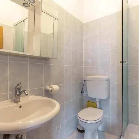 3 Bedroom Beautiful In * Jadranovo